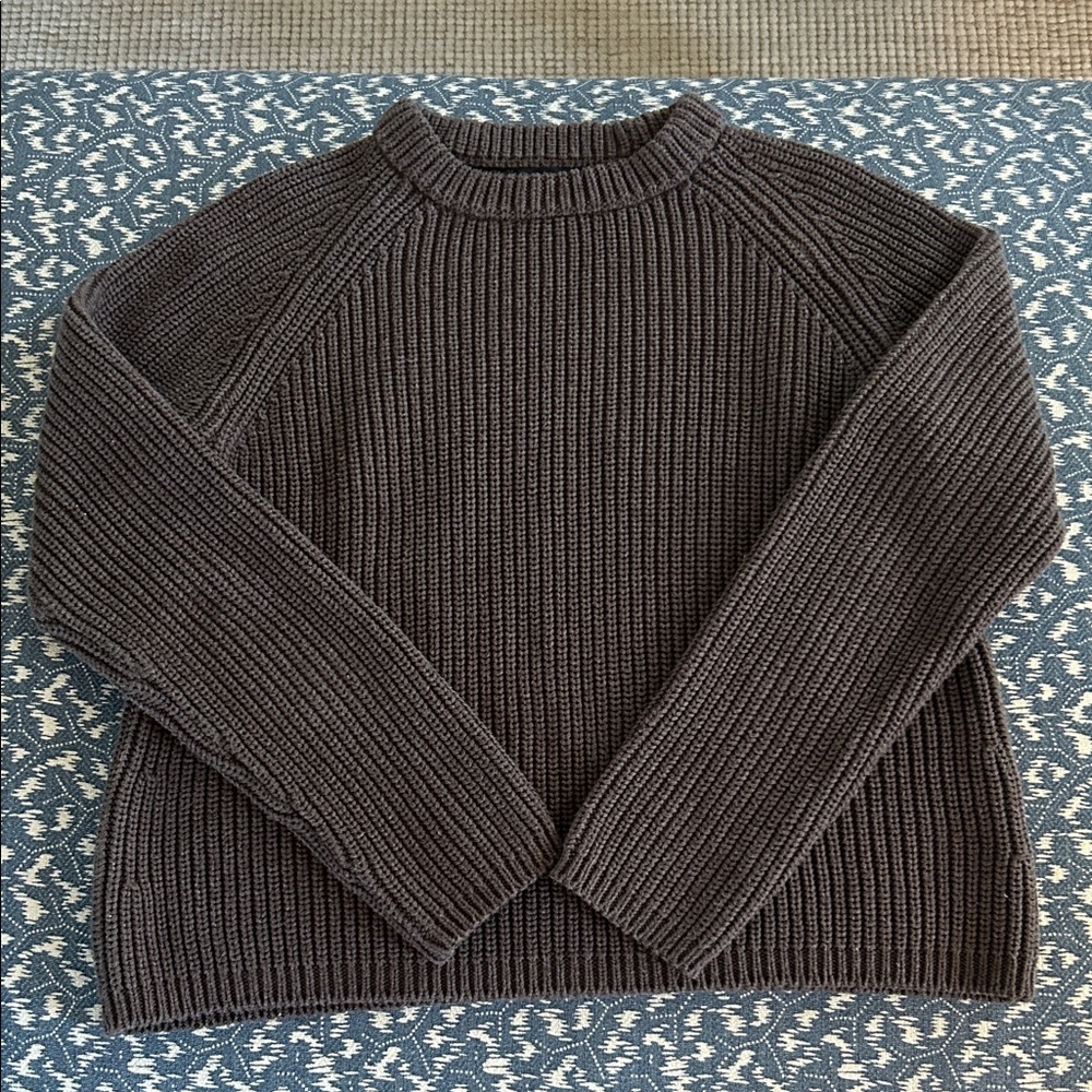 Quince 100% Organic Cotton Fisherman Crew. Size M